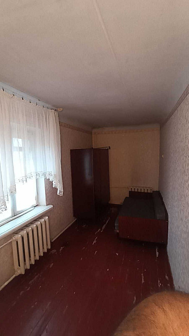 Жилая 2х комнатная Смычка Всё рядом 1/2 эт Kryvyi Rih - photo 2