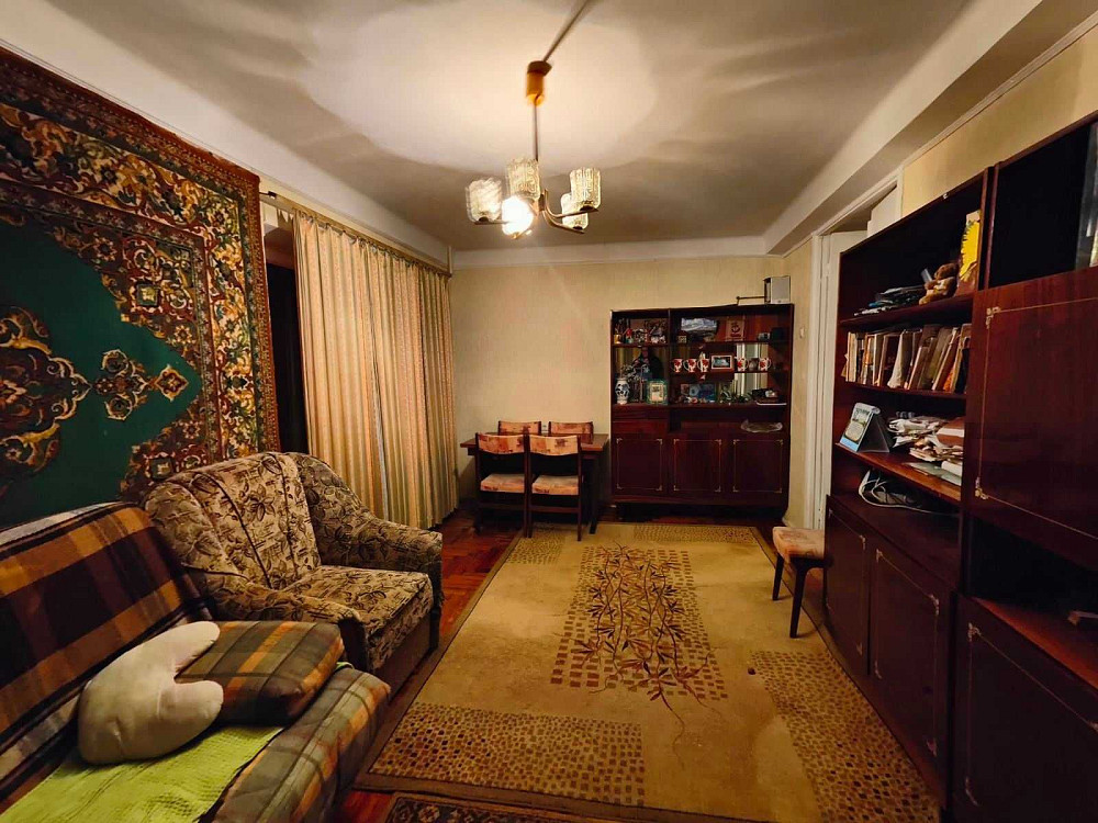 ПРОДАМ 2-ох кімнатну квартиру на вул. Весняна Запорожье - изображение 1