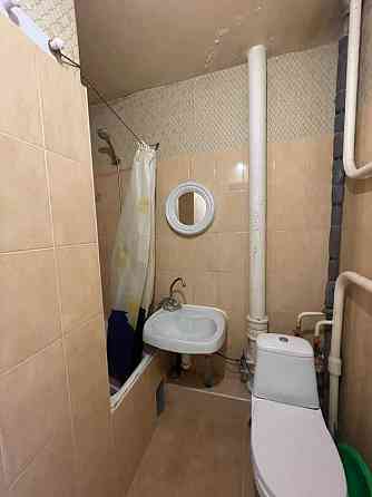 Продаж 1 квартири. М.Лівобережна , ул.Шептицького. Тепла та затишна. Киев