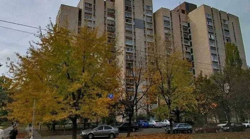 Продаж 1 квартири. М.Лівобережна , ул.Шептицького. Тепла та затишна. Киев - изображение 3