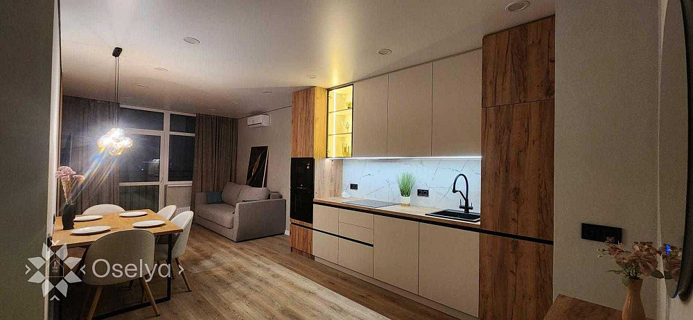 2к квартира з ремонтом в ЖК Варшавський 2 Виноградар Подільський Киев - изображение 1