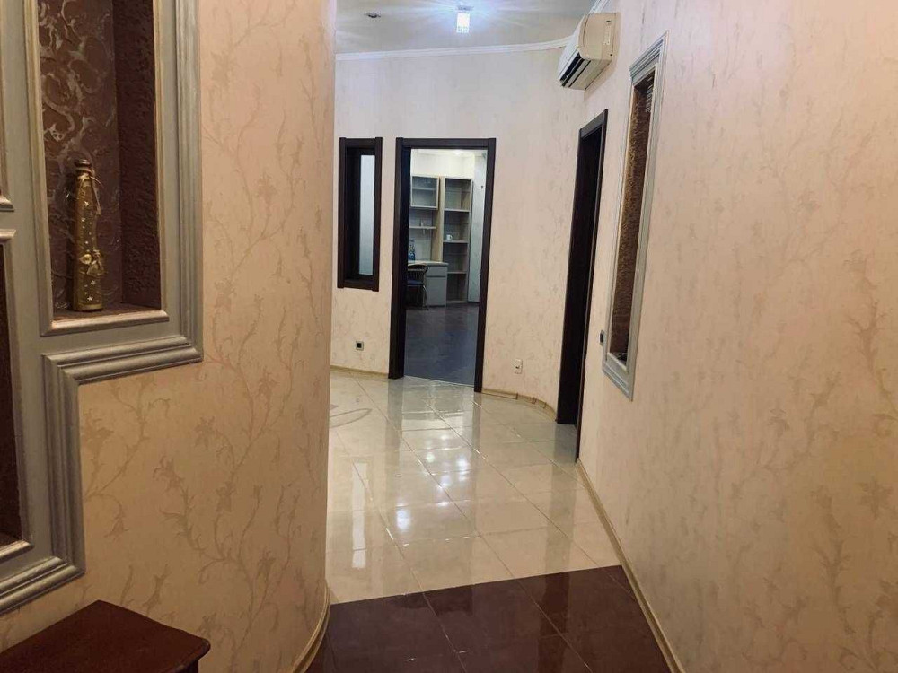 Продается уютная  трехкомнатная квартира в самом сердце Аркадии Одесса - изображение 6