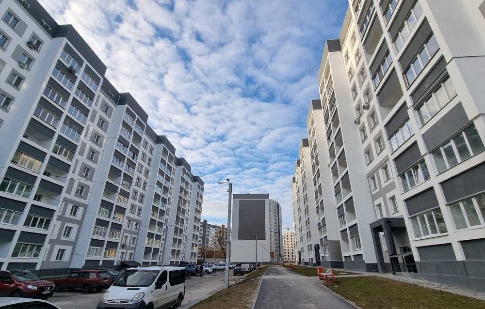 ЖК Сказка 2 к квартира 62м2 возле метро Холодная Гора Харьков - изображение 1