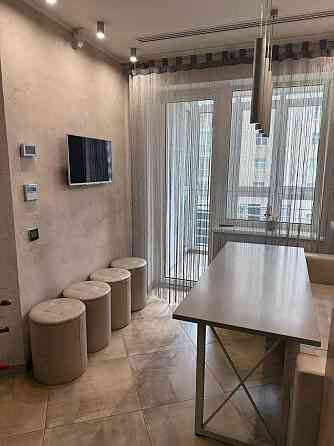 Тютюнника, 53. Терміновий продаж нової 3к квартири Киев