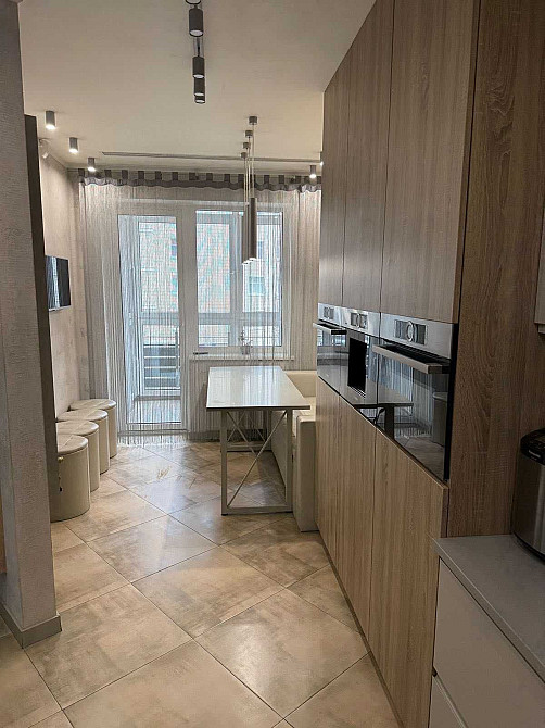 Тютюнника, 53. Терміновий продаж нової 3к квартири Киев - изображение 1