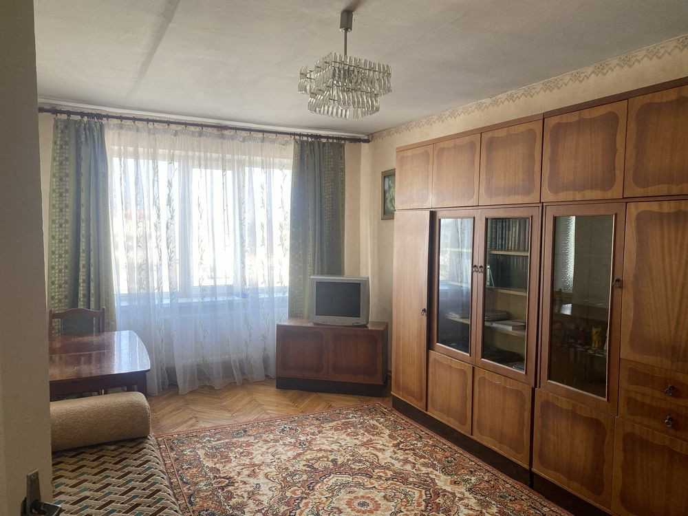 Трьохкімнатна квартира Броди - зображення 1