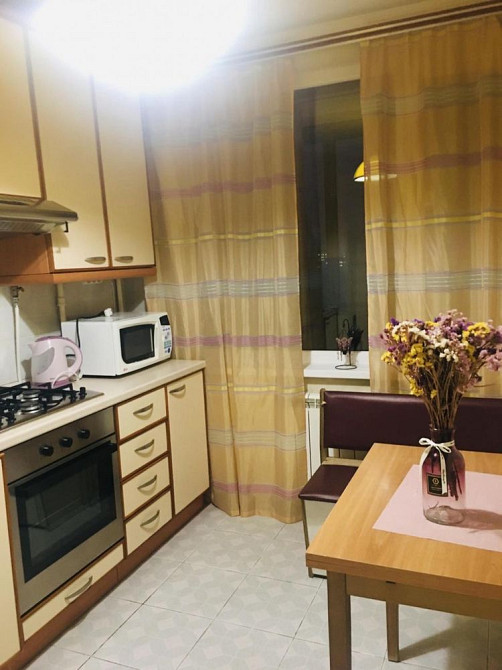 Оренда 1 к квартира метро Печерська, бульвар Лесі Українки Киев - изображение 1