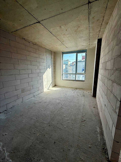 Терміновий продаж 1 кім 3 поверх в новому районі міста! Ивано-Франковск - изображение 1