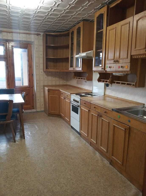 Продам 3-ком Левый Берег р-н Варуса улучшенная планировка. СРОЧНО! Кам`янське (Запорізька обл.) - зображення 1