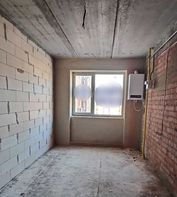 СРОЧНО! 2-комнатная квартира ЖК Чайка 78м2 ( индивидуальное отопление) Крижанівка - зображення 6