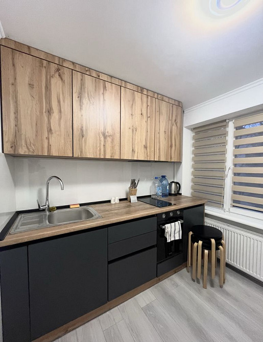 Здам 1 кімнатну, ПОЛЄТАЄВА (АВТОВОКЗАЛ), є засклений БАЛКОН, ВІЛЬНА! Черновцы - изображение 1