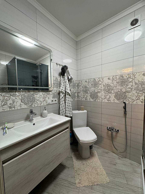 Оренда 2к кв  поблизу центру Ивано-Франковск - изображение 6