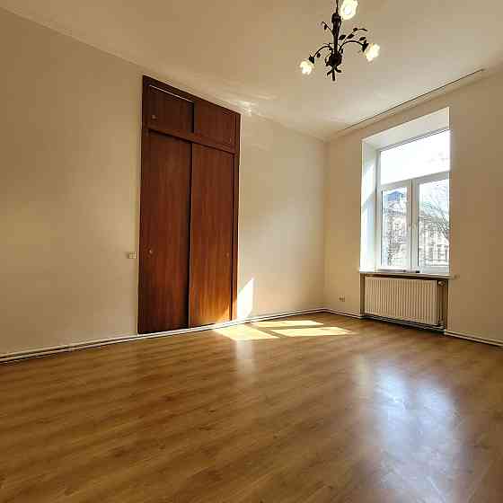 Оренда 3 у кварти БЛИЖНІЙ ЦЕНТР Львов