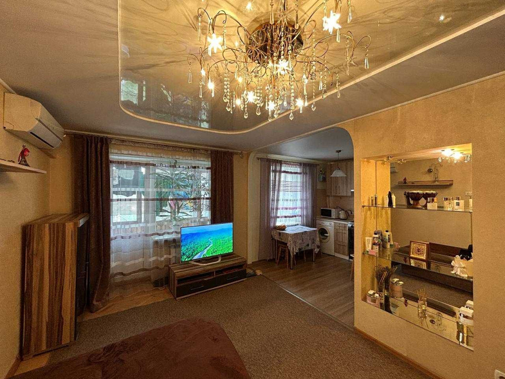 Двухкомнатная с ремонтом Сегедская/Лунный. Одесса - изображение 1