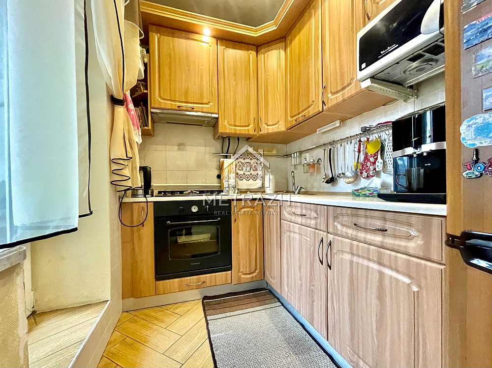 Продаю 3-к метро Завод Малышева, Турбоатом,  Сталинка, Морозова Харків - зображення 1