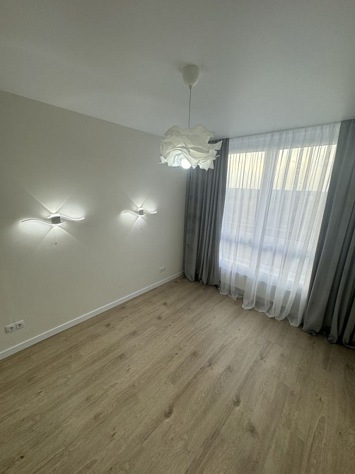 Однокімнатна квартира з дорогим ремонтом в ЦЕНТРІ міста Буча - изображение 3