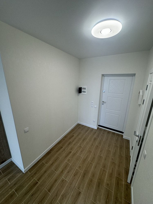 Однокімнатна квартира з дорогим ремонтом в ЦЕНТРІ міста Буча - изображение 8