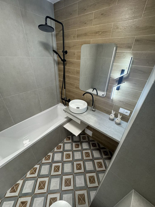 Однокімнатна квартира з дорогим ремонтом в ЦЕНТРІ міста Буча - изображение 6