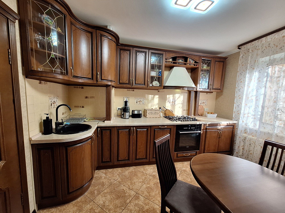 УВАГА! Класна  3-кімнатна квартира з новими меблями та технікою. Кривой Рог - изображение 3