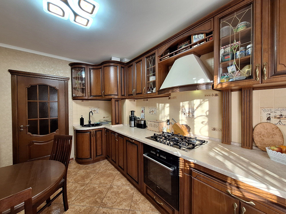 УВАГА! Класна  3-кімнатна квартира з новими меблями та технікою. Кривой Рог - изображение 2