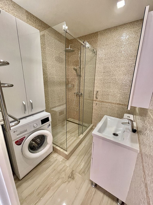 Оренда 3 кімнатної квартири на Чорновола в новобудові Авалон біля Ашан Львов - изображение 4