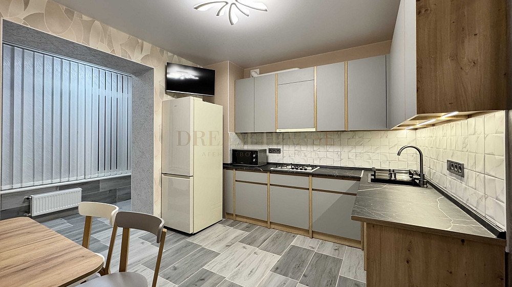 Перша здача. Повноцінна 2-кімн квартира. Газове опалення Гостомель - зображення 1