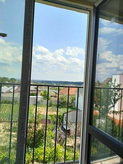 1 кімнатна з мансардою. Кухня 18м2 Гостомель - зображення 5