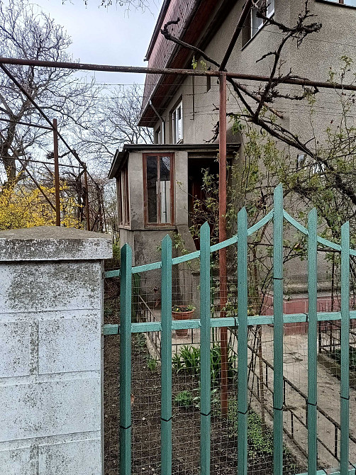 3x комнатная квартира 70 кв полуособняк гараж подвал двор Ужгород - изображение 2