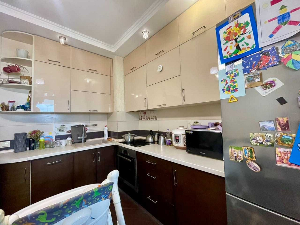 2-комнатная квартира с ремонтом в ЖМ Радужный Лиманка - зображення 3