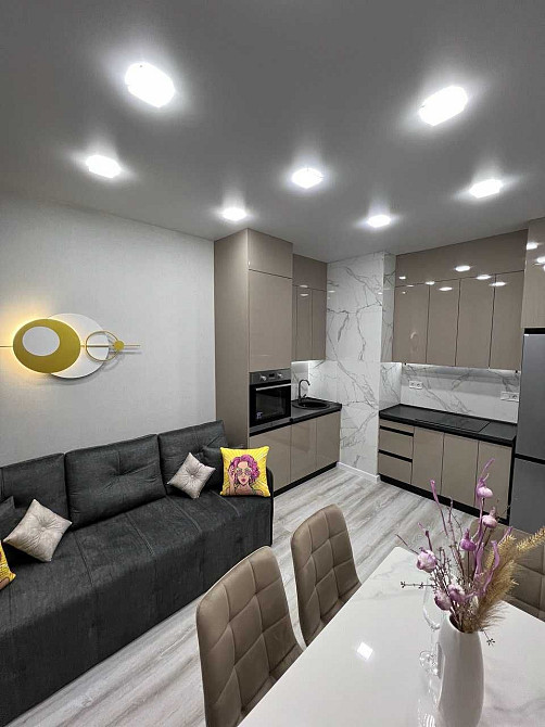 Кадор на Краснова. Низкий этаж. Ремонт. Мебель. Одеса - зображення 2