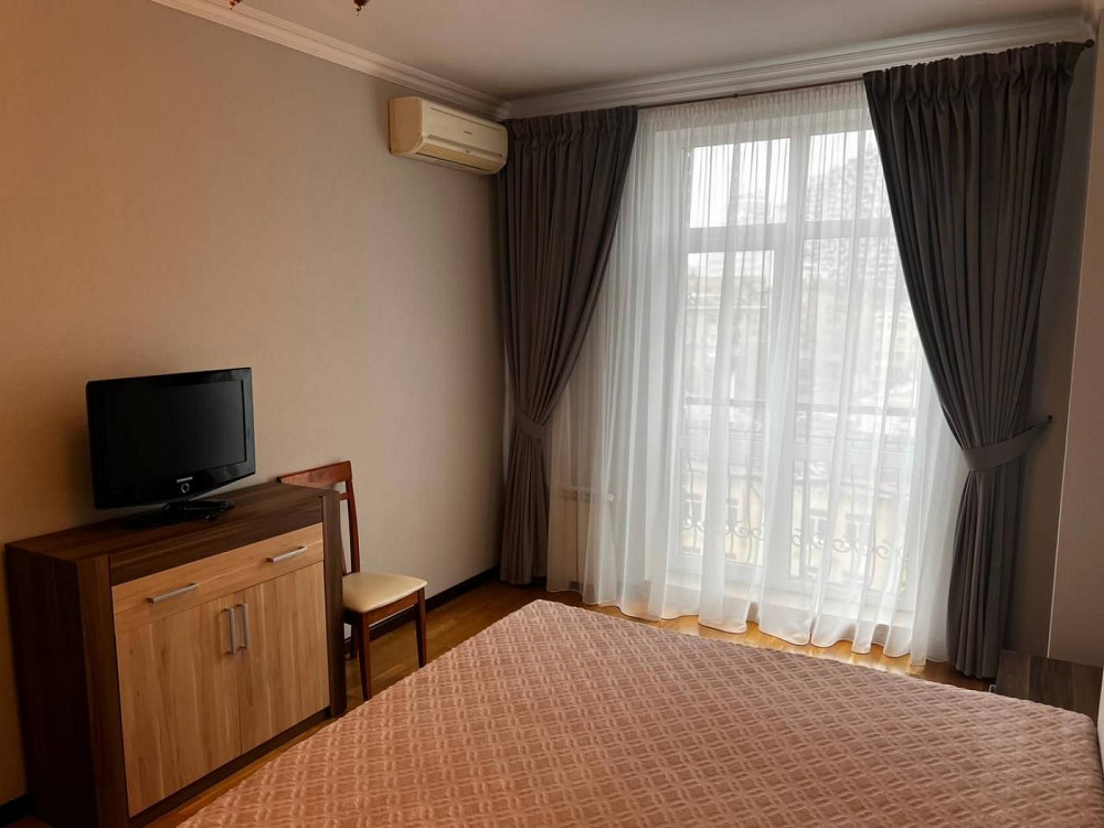 Оренда 3к квартири, вул. Антоновича, Голосіївський р-н Киев - изображение 5