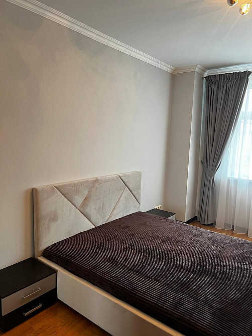 Оренда 3к квартири, вул. Антоновича, Голосіївський р-н Киев - изображение 1