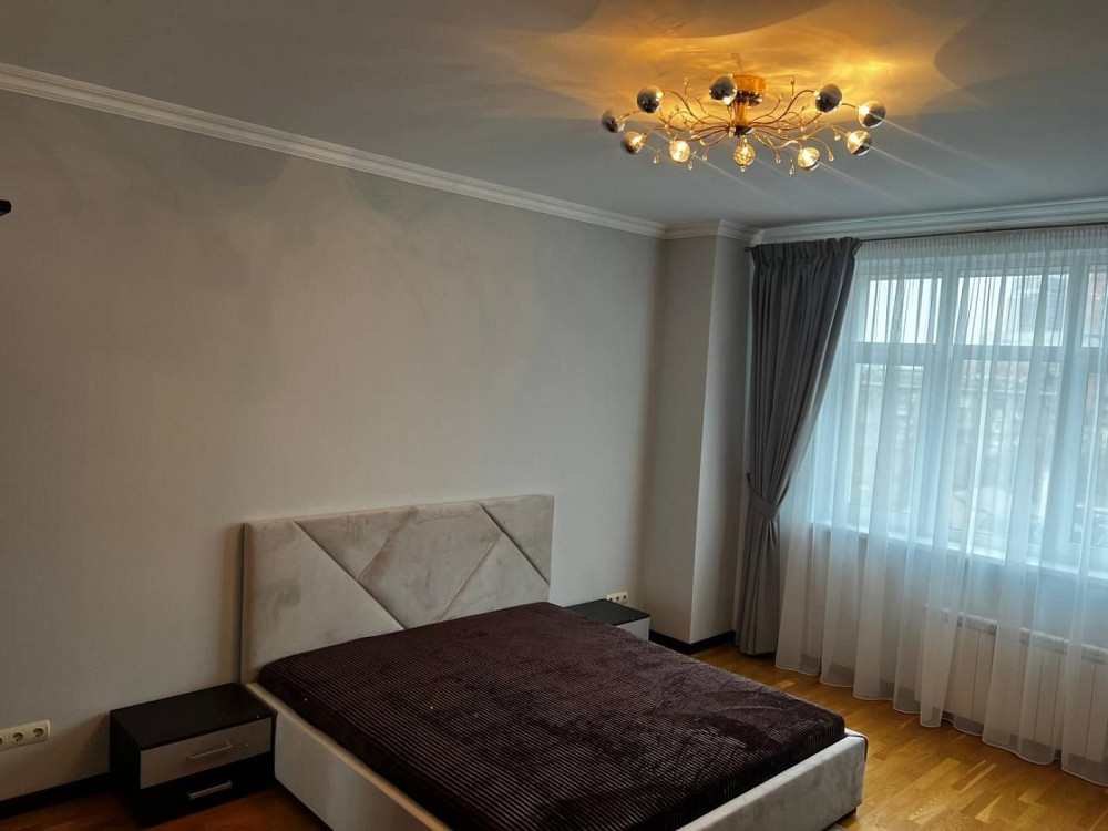 Оренда 3к квартири, вул. Антоновича, Голосіївський р-н Киев - изображение 2