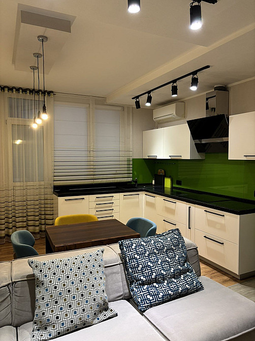 Оренда просторої квартири в ЖК Лікоград Киев - изображение 1