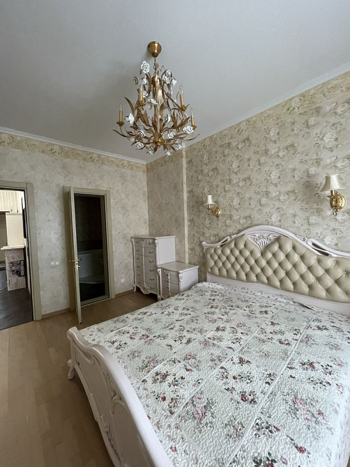 2 к / Студія / 2 санвузла / Парковка Київ - зображення 1