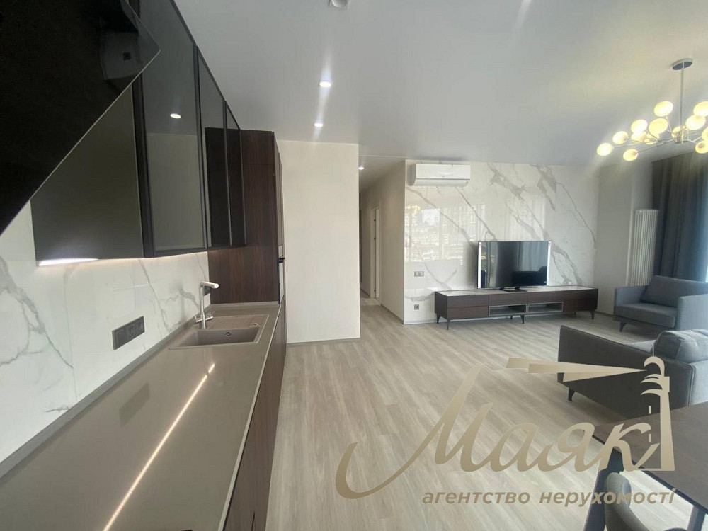 4-х комнатная квартира в ЖК Атлантик по ул.Антоновича 118, Центр Київ - зображення 8