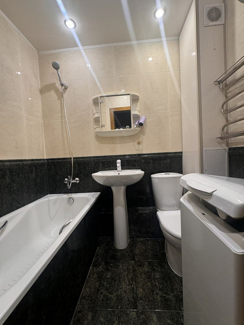 Сдается ВИДОВАЯ 2комн. квартира на ж/м Солнечный! Лучший р-н города!) Днепр - изображение 2