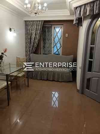 Продам 2 к. квартиру з ремонтом у центрі, Шевченківський р-н Киев