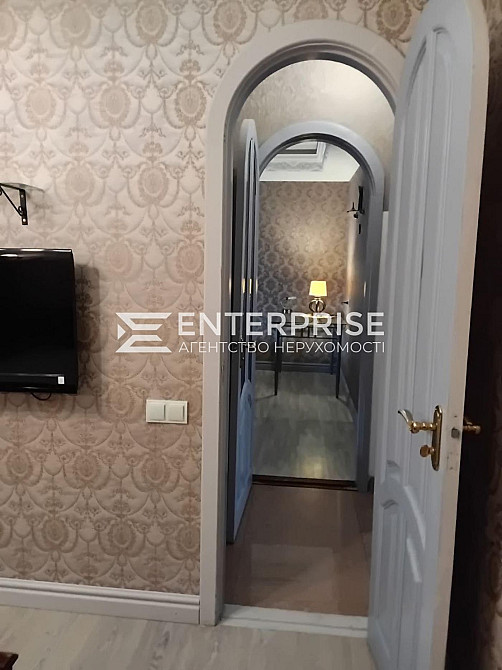 Продам 2 к. квартиру з ремонтом у центрі, Шевченківський р-н Киев - изображение 7