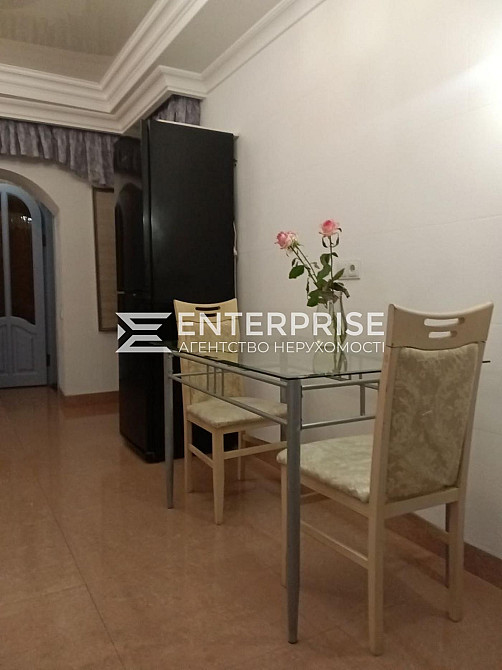 Продам 2 к. квартиру з ремонтом у центрі, Шевченківський р-н Киев - изображение 5