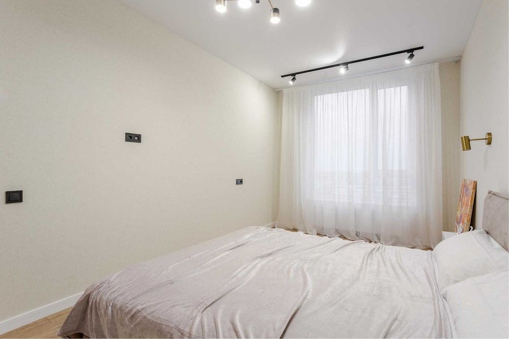 Євроремонт! 1-к квартира 47м2 ЖК Варшавський Плюс Виноградар Киев - изображение 3