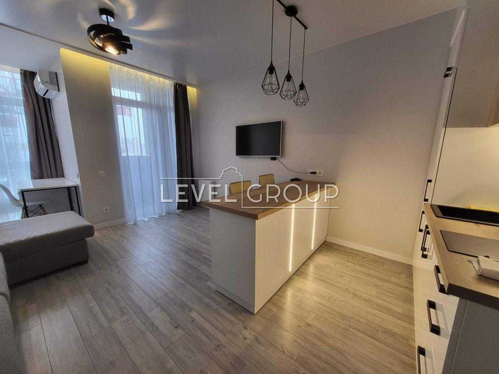 ЖК "Elyseum", з ремонтом, Центр, біля ЖК Старт Киев - изображение 2