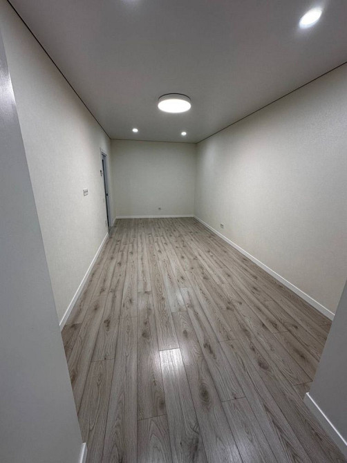 Здана новобудова з ремонтом! Діє ще переуступка! Хмельницкий - изображение 4