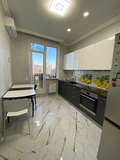 Продам 2 кім квартиру в ЖК «Жемчужина Кадор» Лиманка - изображение 1