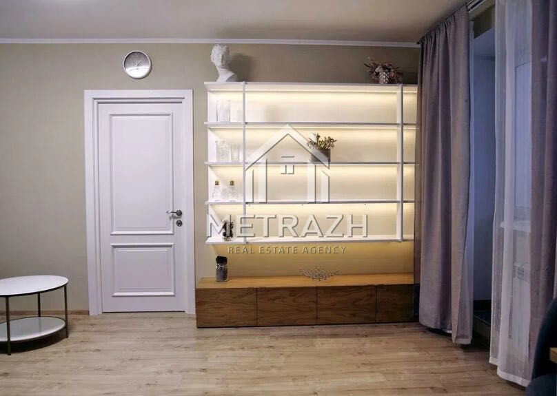 Продам 2-кімнатну квартиру, Майдан поезії Харків - зображення 1