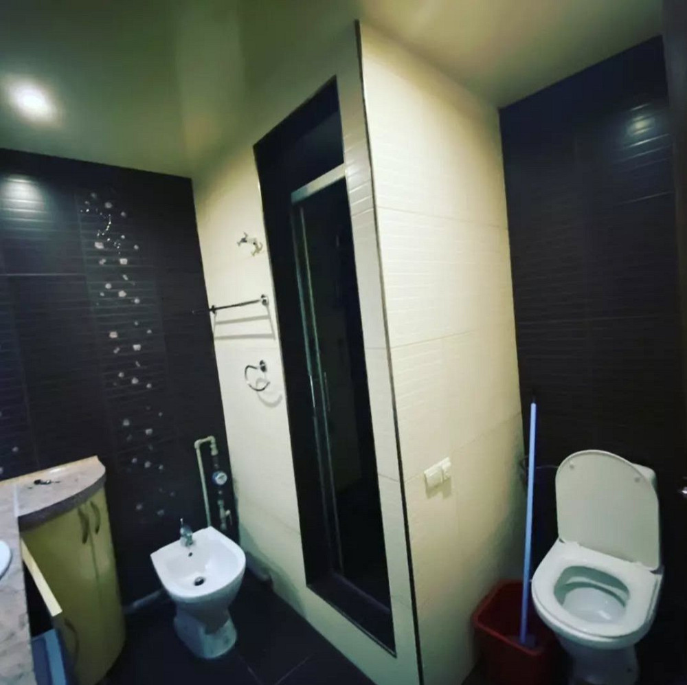 Аренда 3комн 4/9эт. пр-т Василия Стуса р-н Украина Каменское (Запорожская обл.) - изображение 7