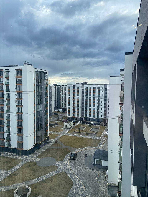 Простора 2-кімнатна квартира в центрі Івано-Франківська! Ивано-Франковск - изображение 2