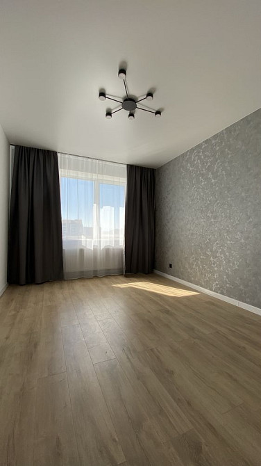 Продається 1-кім квартира на Чорновола, готову для проживання з ремонт Ивано-Франковск - изображение 1