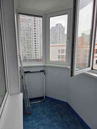 Продам свою 1 кімнатну квартиру на Осокорках Киев