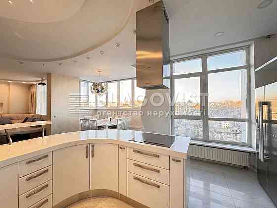 Продаж 3к квартири, Верхогляда Андрія  , 160 м Киев